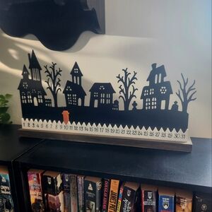 Halloween count-down display